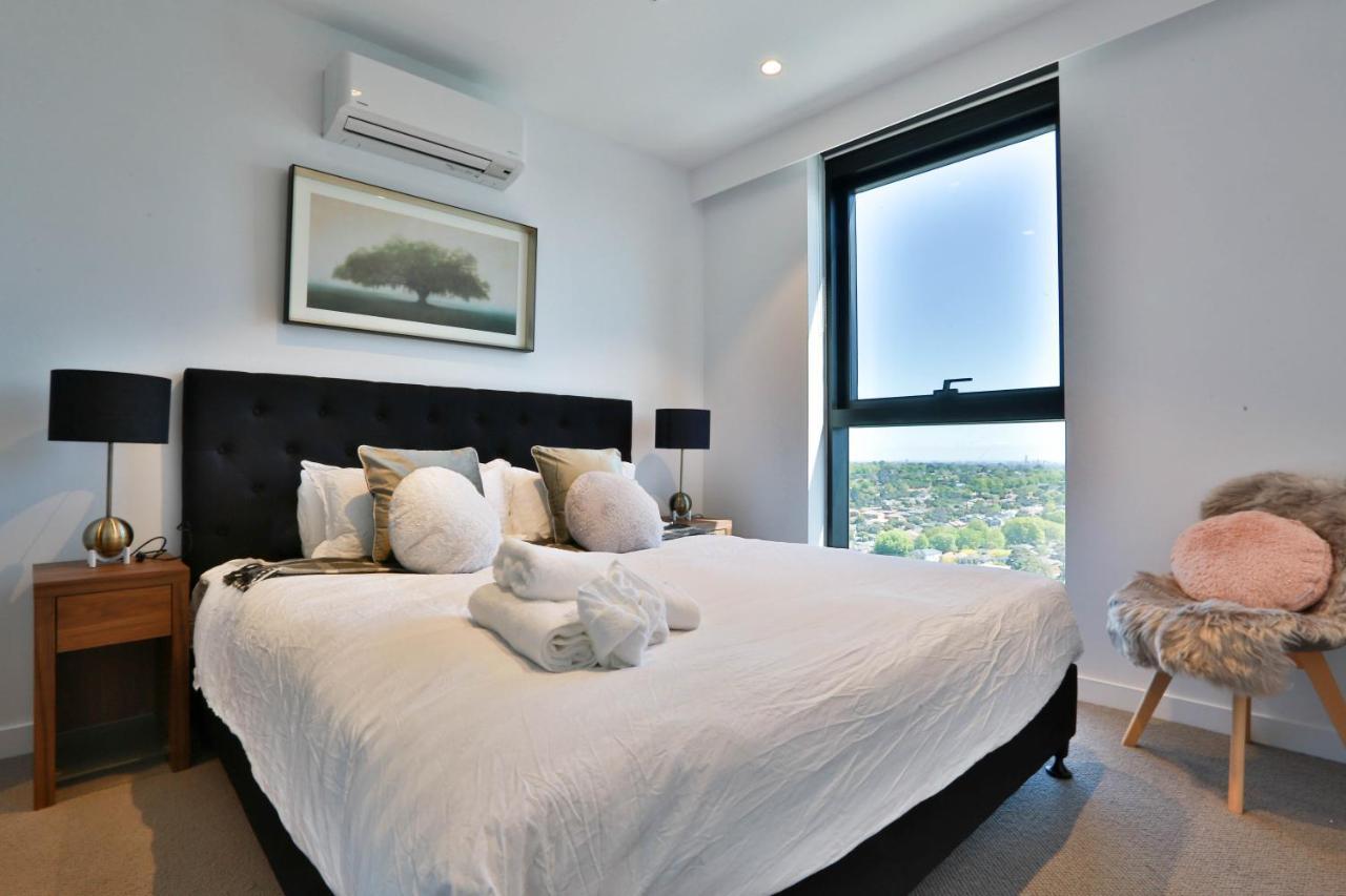 Box Hill Central Sky One Apartment Extérieur photo