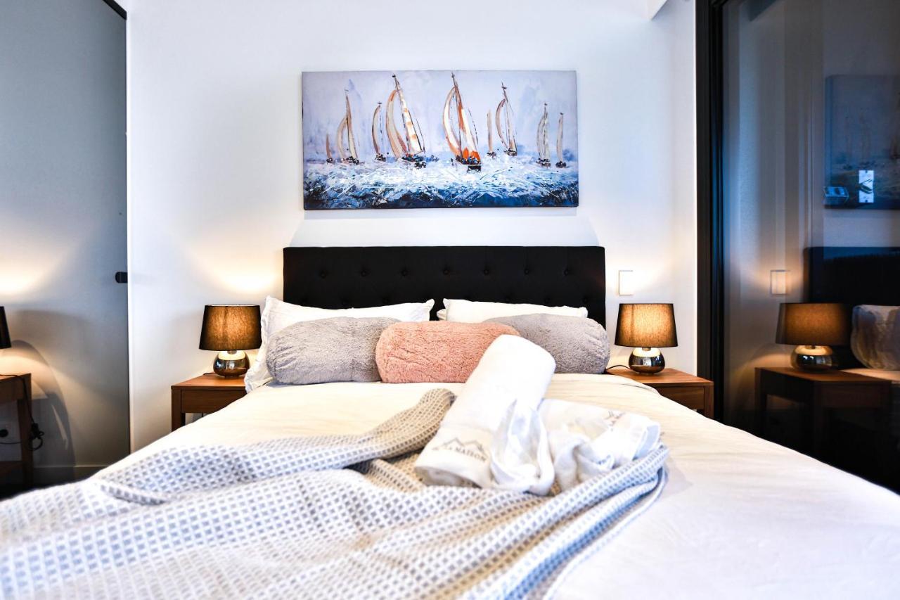Box Hill Central Sky One Apartment Extérieur photo