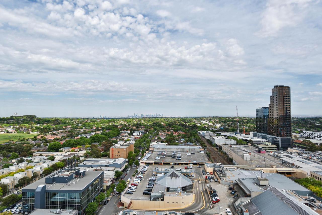 Box Hill Central Sky One Apartment Extérieur photo