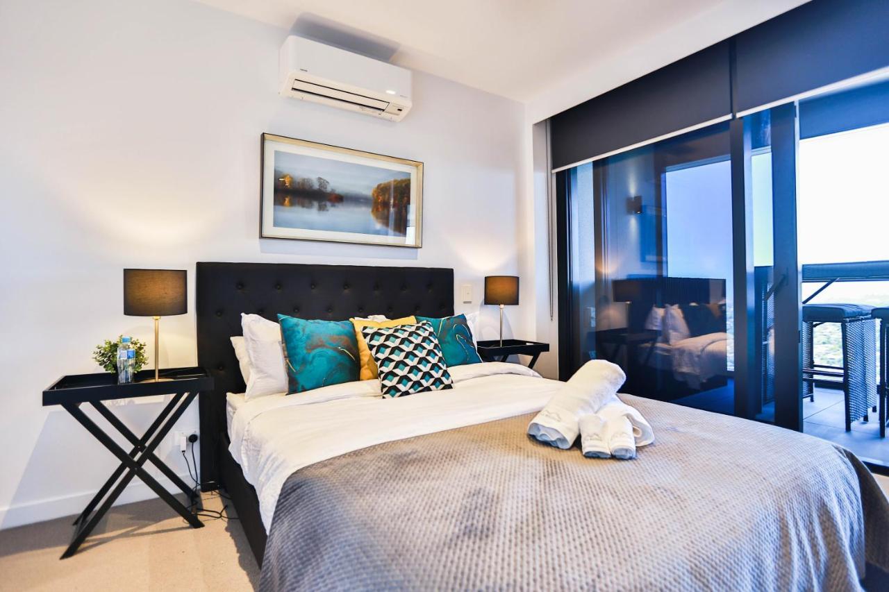 Box Hill Central Sky One Apartment Extérieur photo