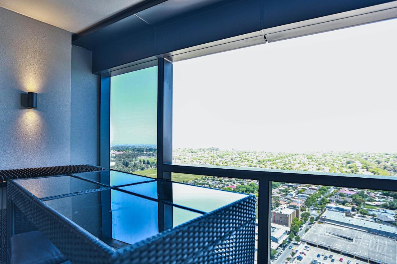 Box Hill Central Sky One Apartment Extérieur photo