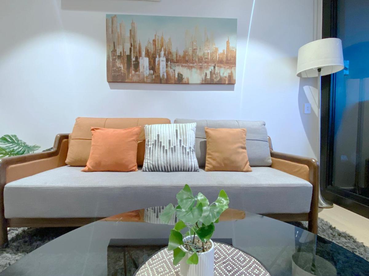 Box Hill Central Sky One Apartment Extérieur photo